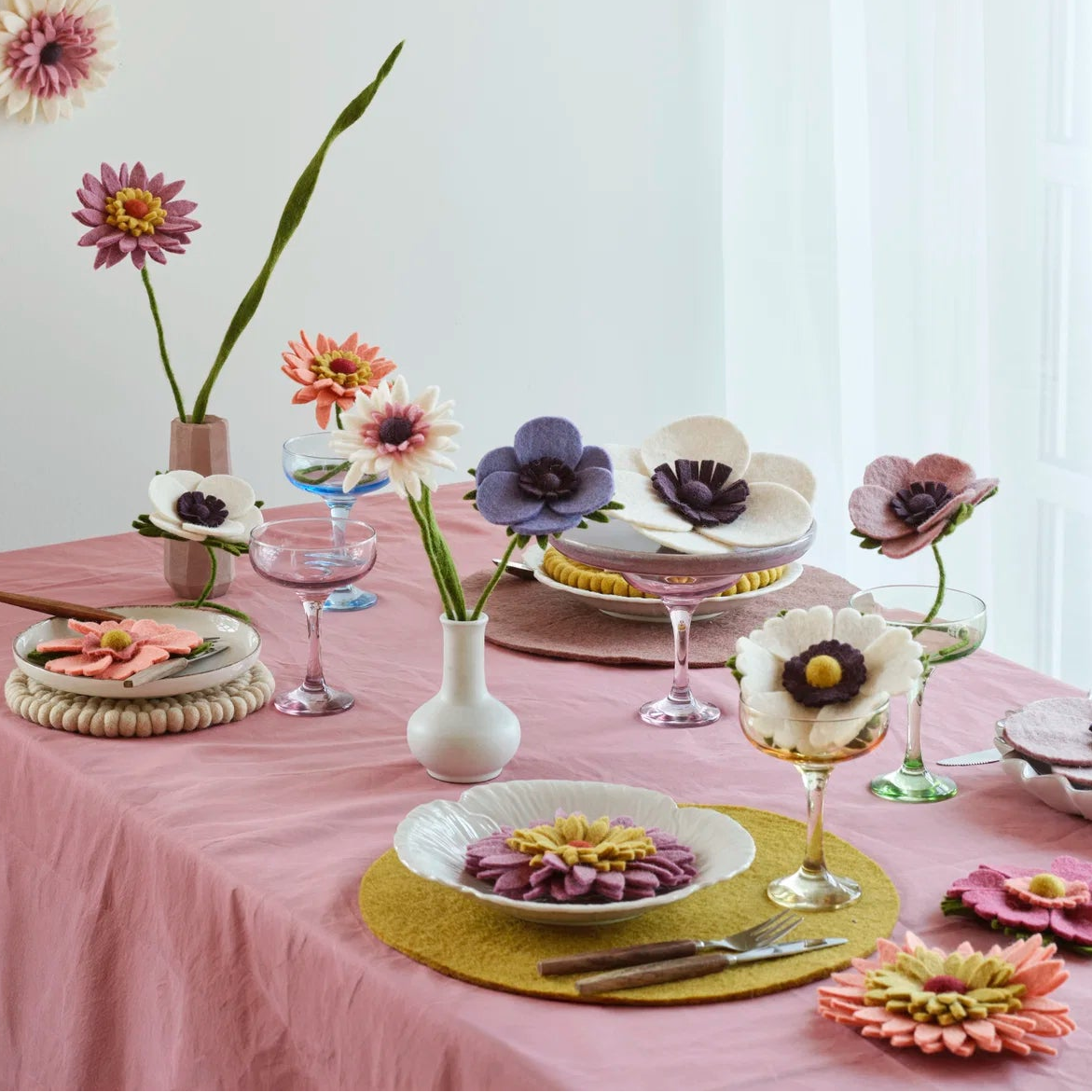 Fleurs d'anémones en décoration