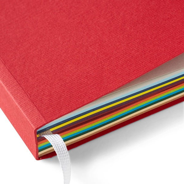 Carnet journal avec feuilles multicolores de la maison FABRIANO