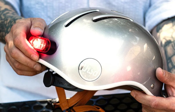 Lampe magnétique pour casque THOUSAND