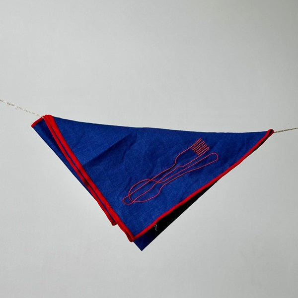 Serviette de table avec broderie de couverts (set de 2 serviettes)