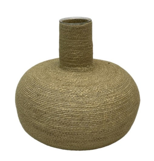 Vase en osier avec son vase en verre incorporé