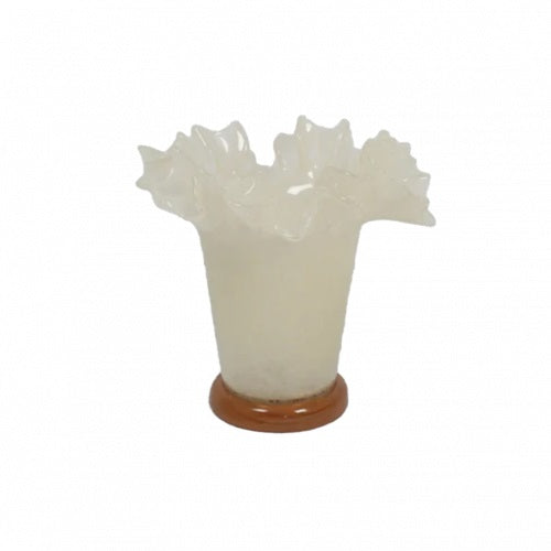 Vase en verre dentelé