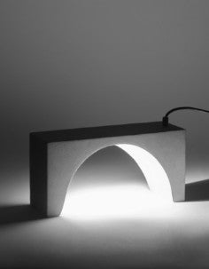 Lampe à poser en béton 100% design Patrick Paris