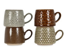 Charger l&#39;image dans la galerie, Coffret set de 4 grand mugs en céramique travaillé à relief esprit &quot;guépard&quot;
