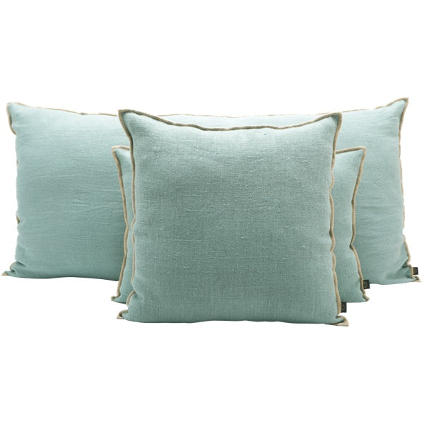 Coussin Haomy en lin lavé uni avec surpiqûre modèle CHENNAI 45 x 45 cm