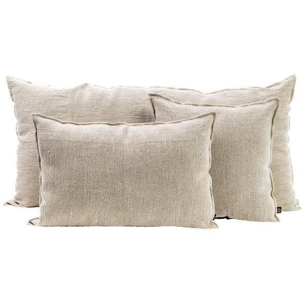 Coussin Haomy en lin lavé uni avec surpiqûre modèle CHENNAI 45 x 45 cm