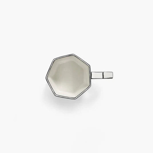 MUG-BLANC-ET-NOIR-CARTE-BLANCHE-SERAX1-LA-PETITE-BOITE-JAUNE