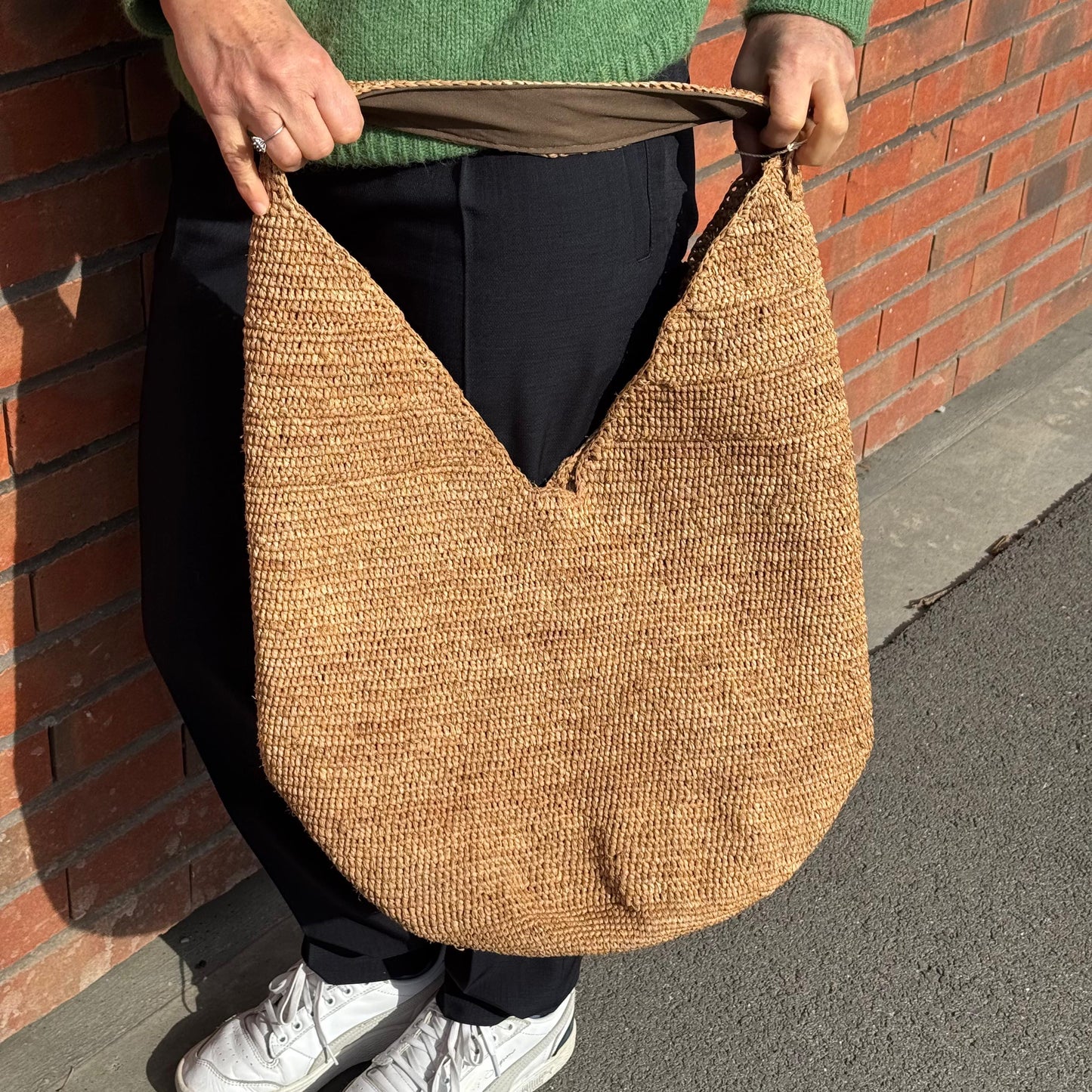 SAC BESACE EN RAPHIA FAIT MAIN - LA PETITE BOITE JAUNE