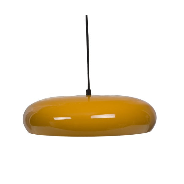 Cette suspension est délicieusement rétro et se décline dans deux couleurs (jaune moutarde et vert olive) qui évoquent les années 1960/1970.