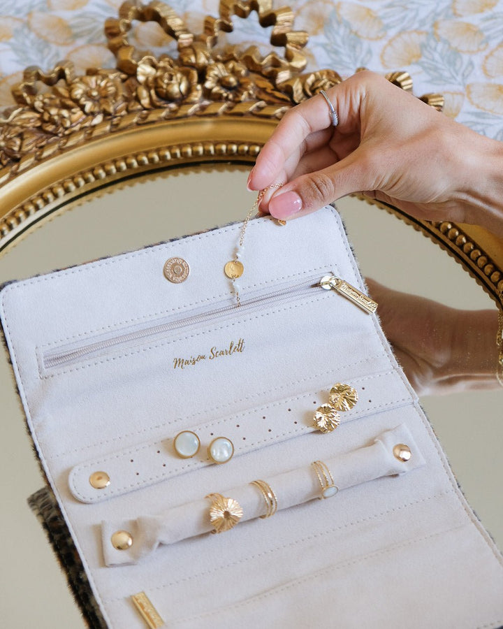 Boite souple pochette à bijoux de voyage ou pour la maison
