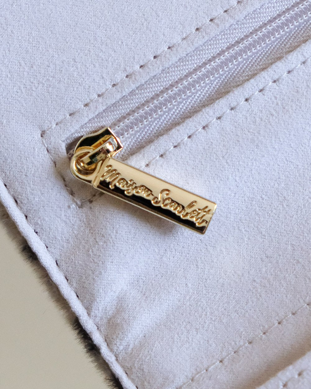 Boite souple pochette à bijoux de voyage ou pour la maison