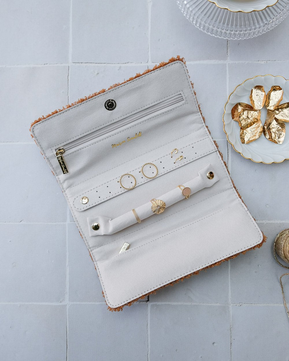 Boite souple pochette à bijoux de voyage ou pour la maison