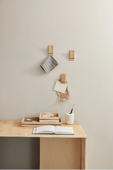 Pince en bois - accroche murale