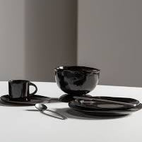 ASSIETTE PLAT EMAILLE NOIR SERAX