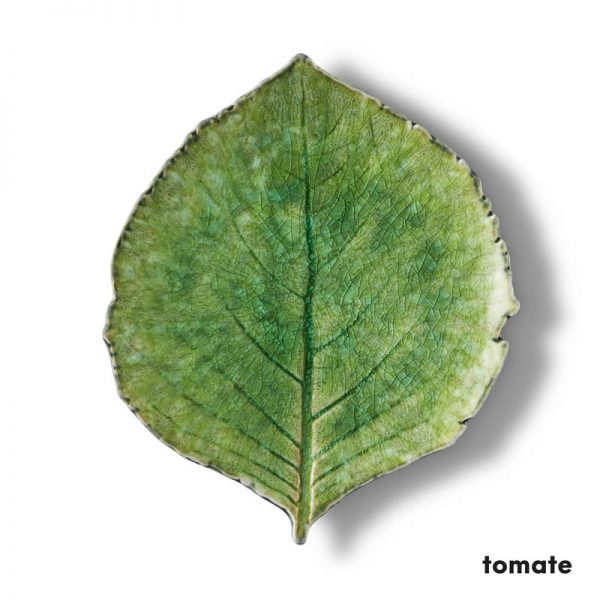 Assiette_en_feuille_d_hydrangea_par_Christian_Tortu_1-_LA_PETITE_BOITE_JAUNE