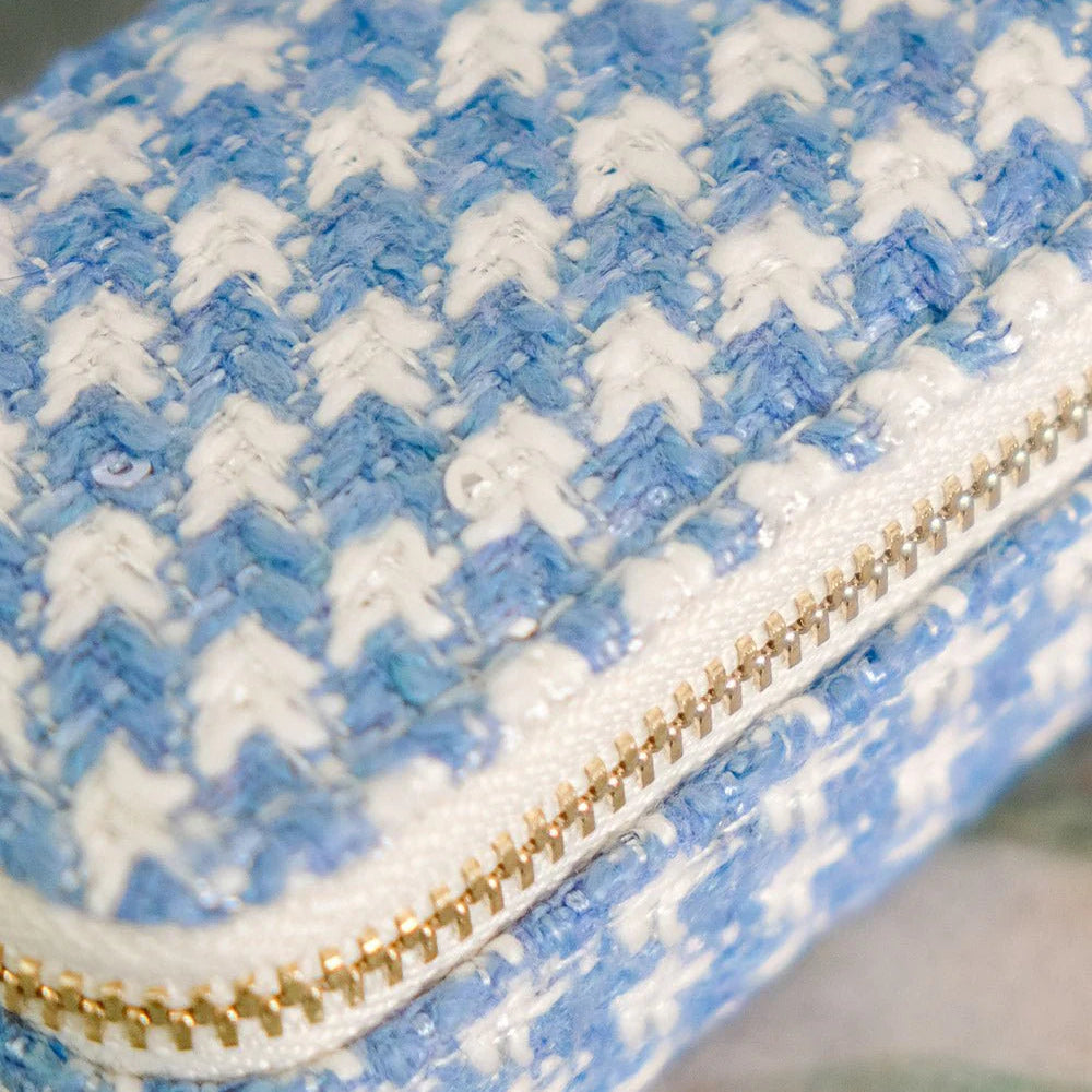 Grande boîte à bijoux avec tiroir, modèle Marie, coloris pied-de-poule bleu ciel.  