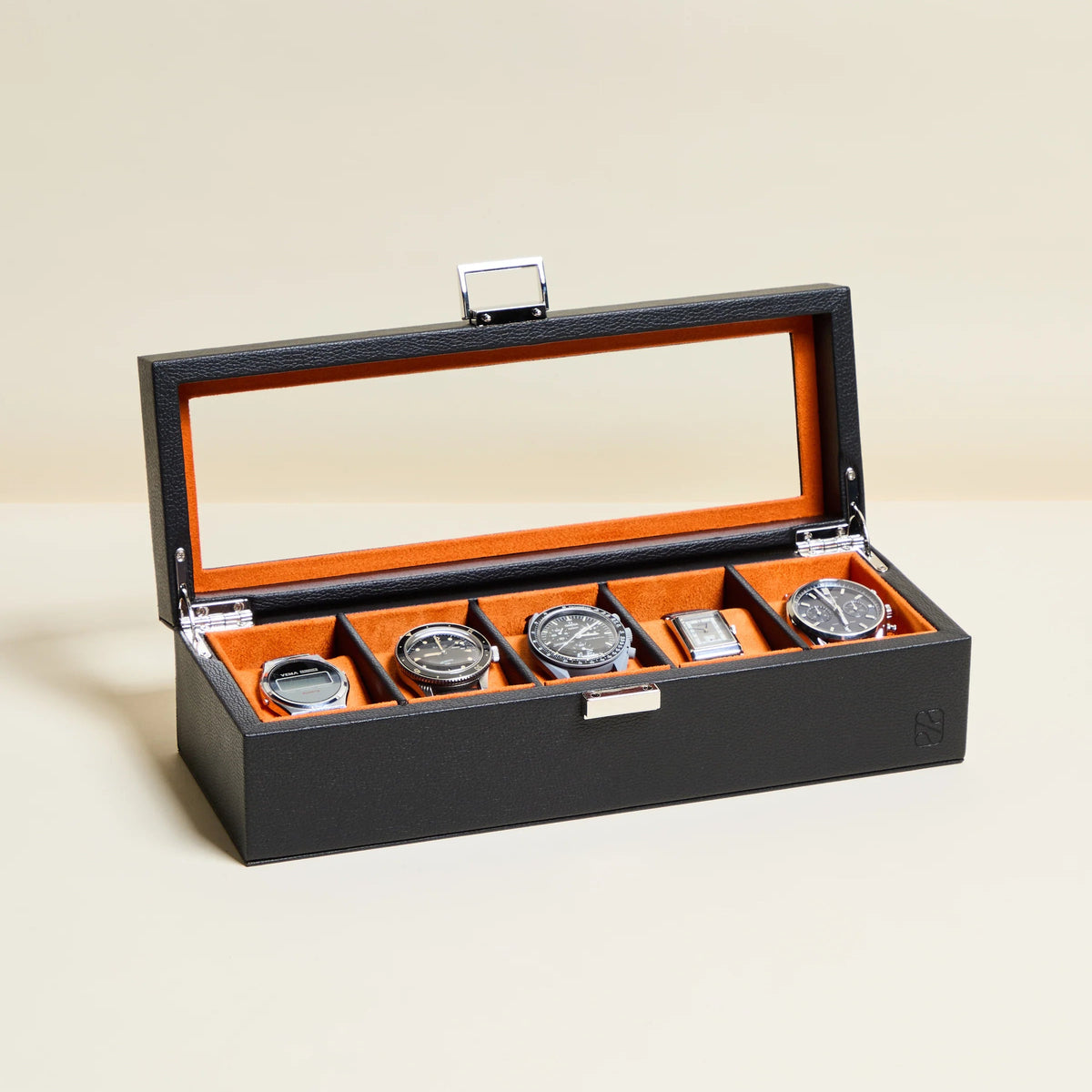 Boite à montres de 5 emplacements, intérieur velours orange et extérieur en cuir PU avec un couvercle vitré.