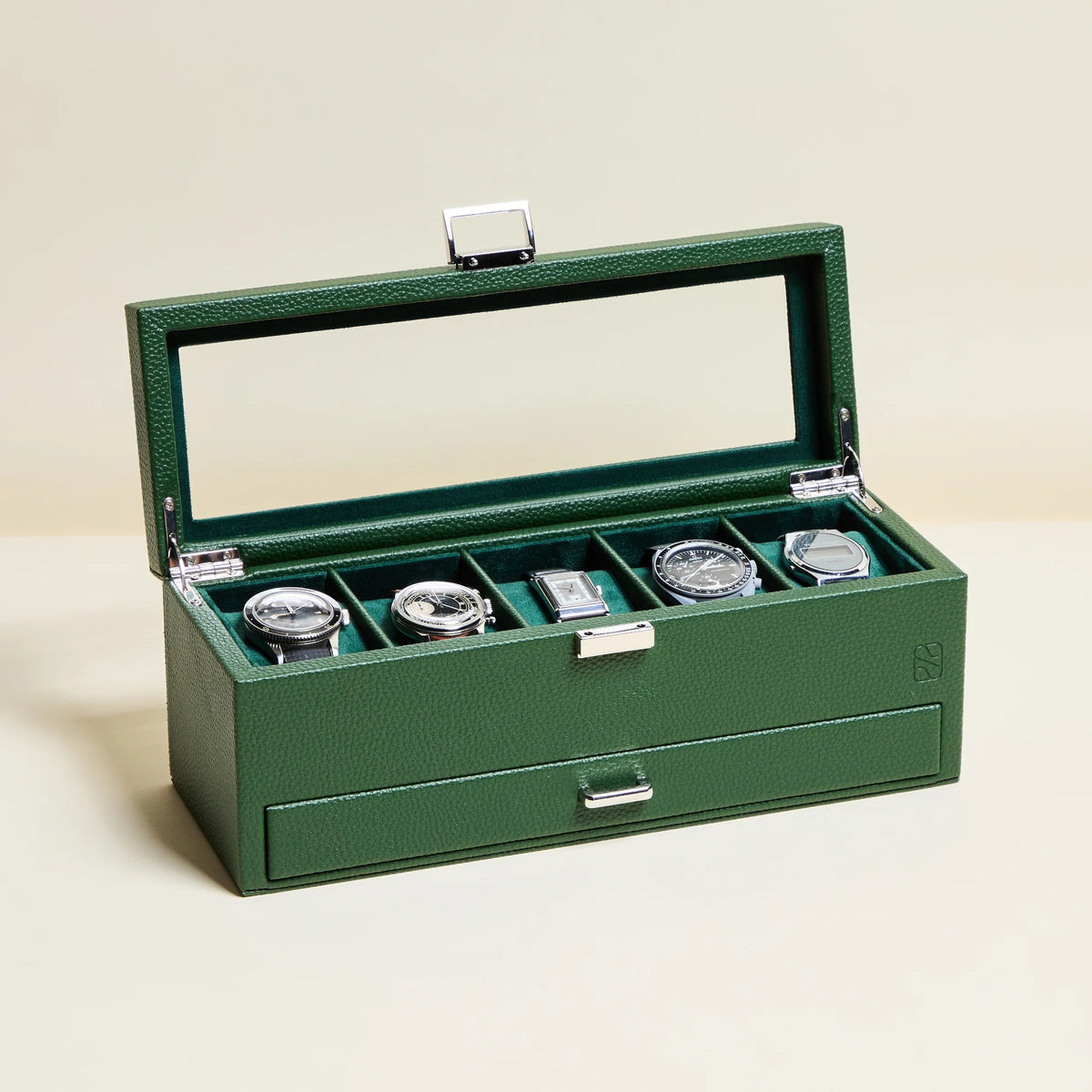 Boite à montres 5 places avec tiroir pour rangement des accessoires et couvercle vitré. 