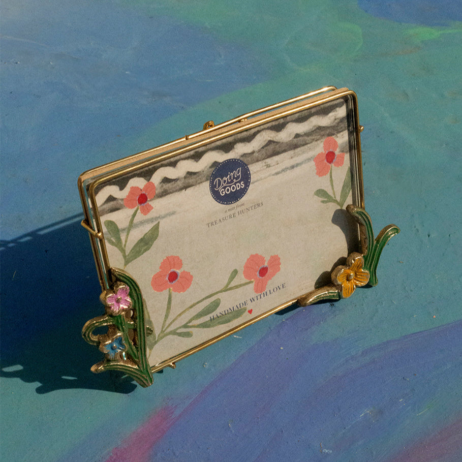 Cadre photo en laiton doré, avec fleurs colorées