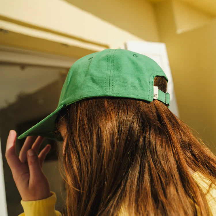 Casquette en coton, modèle SUNNY, coloris vert. 