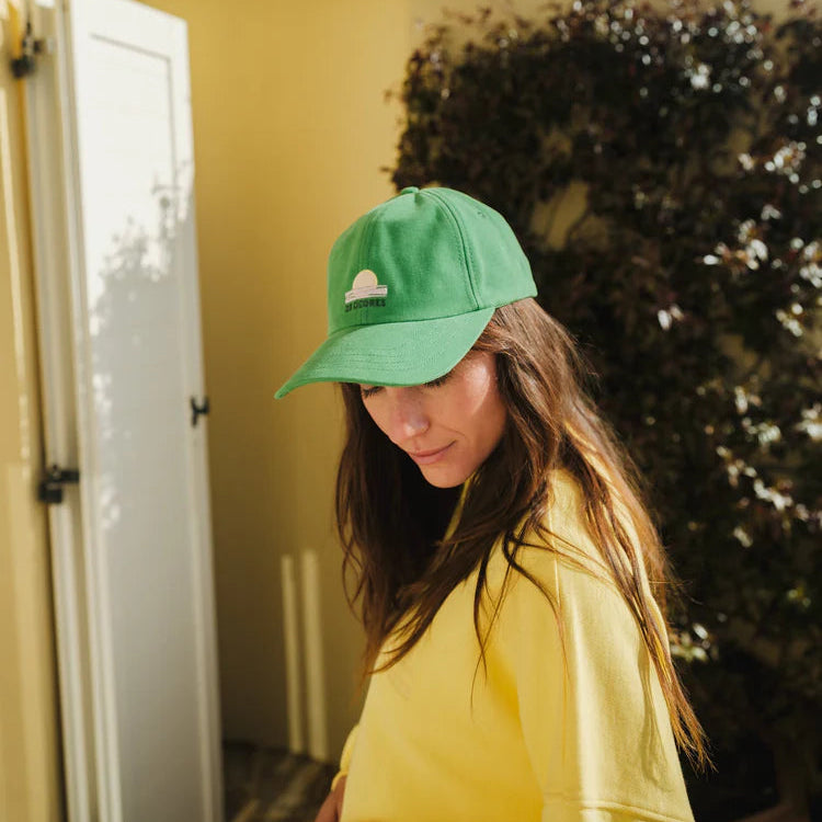 Casquette en coton, modèle SUNNY, coloris vert. 
