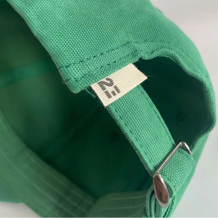 Casquette en coton, modèle SUNNY, coloris vert. 