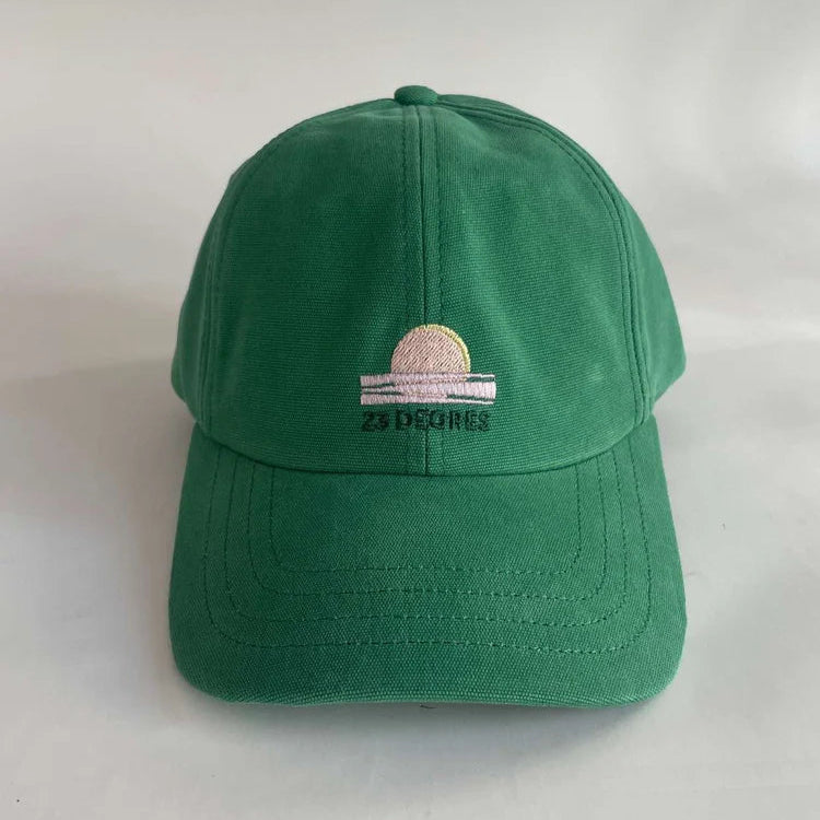 Casquette en coton, modèle SUNNY, coloris vert. 