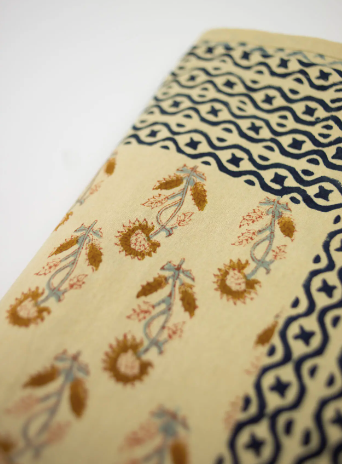 Nappe imprimée artisanalement en coton pièces uniques 150 x 300 cm plusieurs motifs