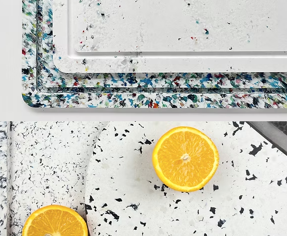 Planches taille M en plastic recyclé de bouchons plastics : que des pièces uniques artisanales
