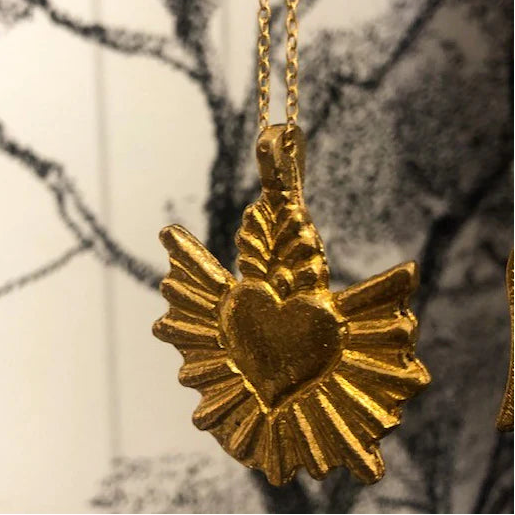 Collier sautoir coeur sacre boncoeurs-LAPETITEBOITEJAUNE