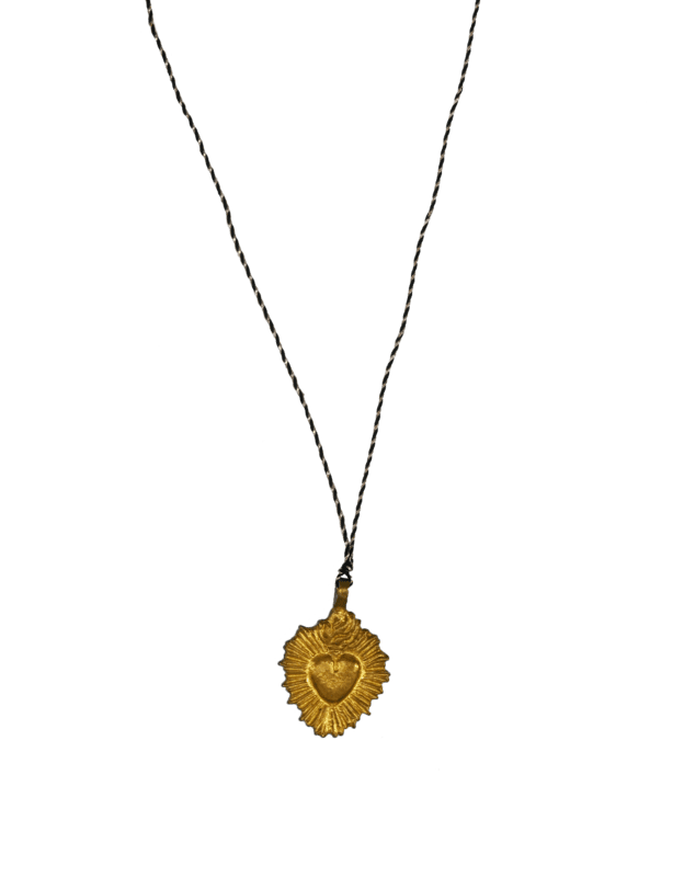 Colliers grigris avec pendentif en laiton - Boncœurs