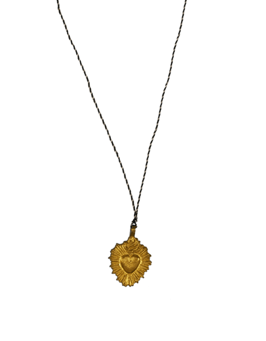 Colliers grigris avec pendentif en laiton - Boncœurs