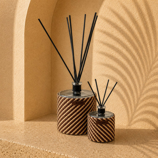 Diffuseur à bâtonnets, collection May en raphia tressé - Parfum Ambre