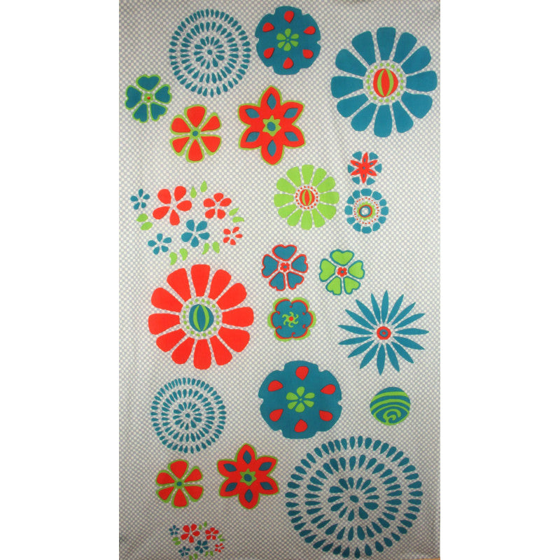 Foulard en coton bio, modèle Ichimatsu, dessins floraux, coloris bleu, orange vif et vert vif sur fond damier gris.