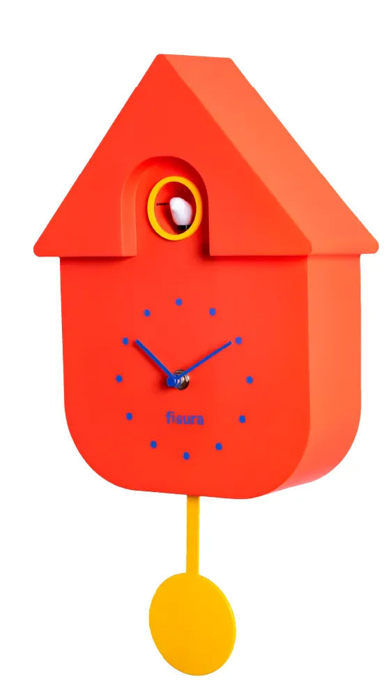 Horloge coucou, coloris corail avec pendule jaune.