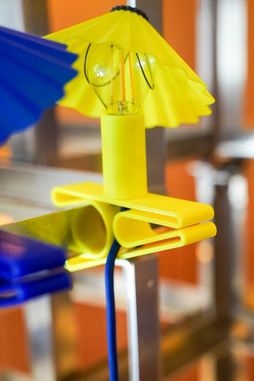 Lampe baladeuse Parasol à pince en plastique recyclé