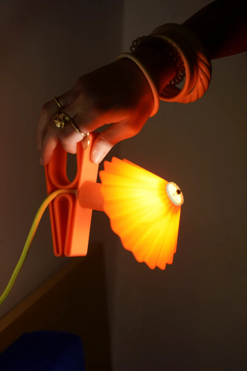 Lampe baladeuse Parasol à pince en plastique recyclé