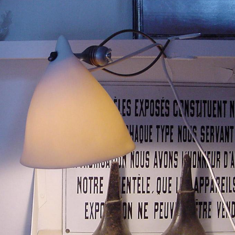 LAMPE A PINCER PARTOUT CORNETTE DE TSE TSE 