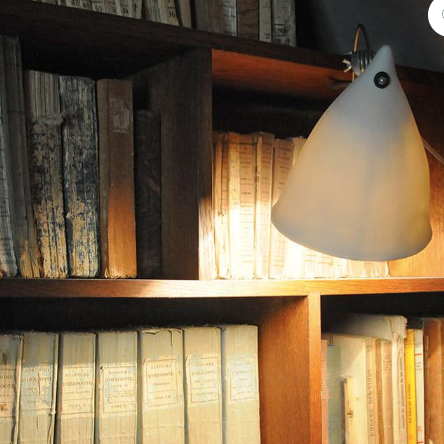 LAMPE EN PORCELAINE A PINCER TSE TSE