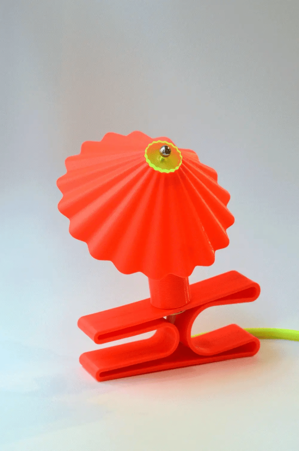 Lampe baladeuse Parasol à pince en plastique recyclé