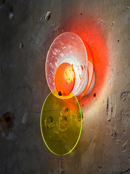 LAMPE_OU_APPLIQUE_HALO_BICOLORE_1-_LA_PETITE_BOITE_JAUNE