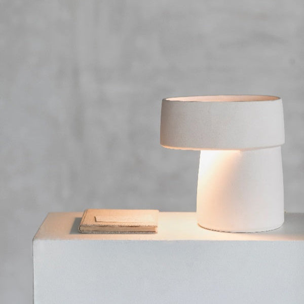 LAMPE A POSER EN GRES BLANC SERAX