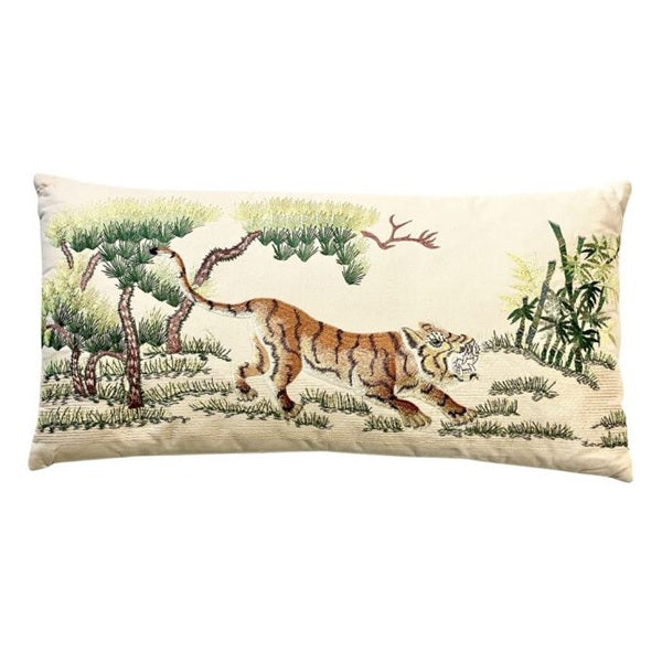 Coussin magnifiquement brodé à la main avec un tigre subtilement coloré