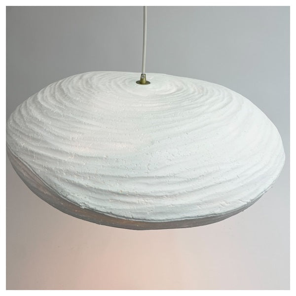 Suspension blanche Swarm en papier