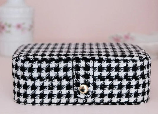 Boite à bijoux de voyage ou pour la maison : la rectangulaire à étage