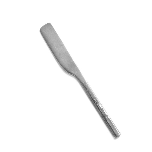 Couteau à tartiner ou à beurre en métal martelé SERAX