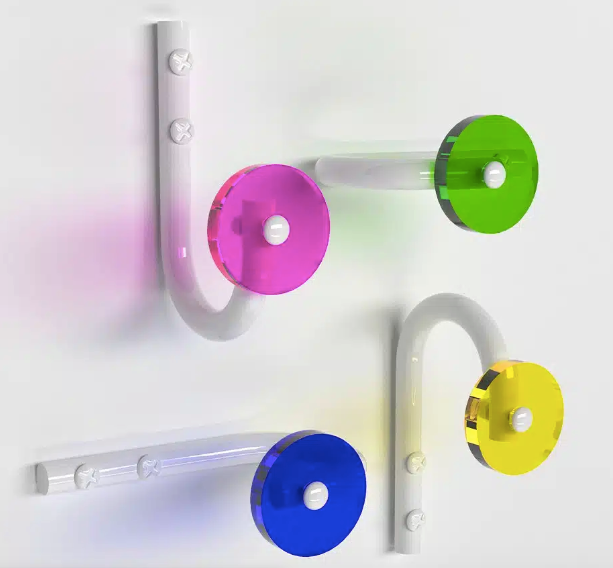 Patère design et trop funs du designer français LAURENT BADIER