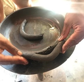 Plats rectangulaires pour le four en poterie noire de Colombie