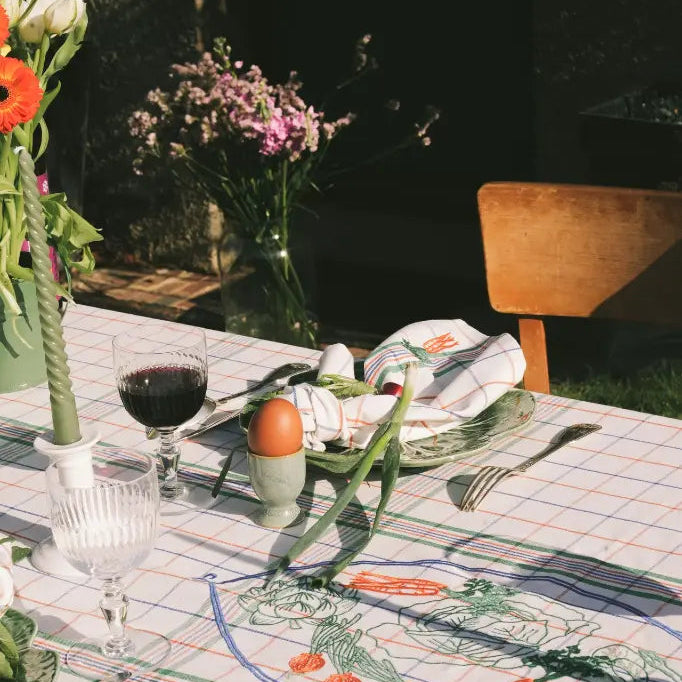 LOT_DE_2_SERVIETTES_A_CARREAU_ESPRIT_TORCHON_VERT_ET_ORANGE _BRODERIE_LEGUMES_-_LA_PETITE_BOITE_JAUNE