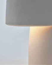 Charger l&#39;image dans la galerie, Lampe de table ROME
